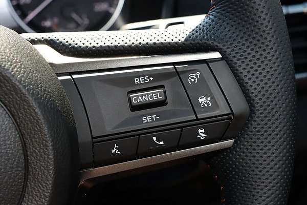 2025 Mitsubishi Triton GSR MV 4X4