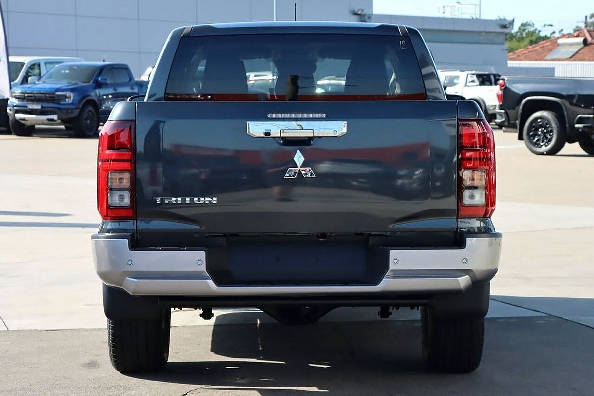 2025 Mitsubishi Triton GLS MV 4X4