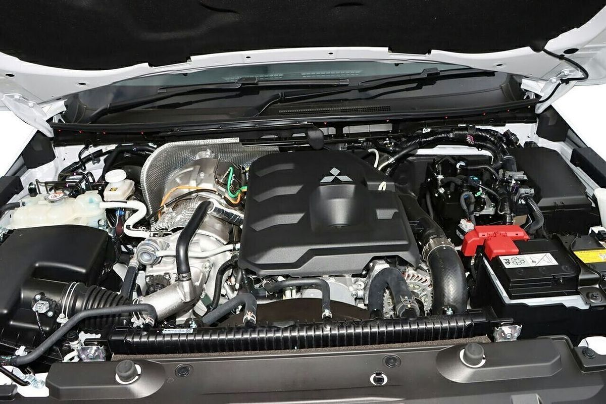 2025 Mitsubishi Triton GLS MV 4X4