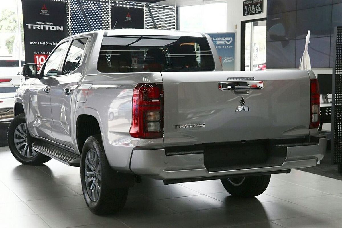 2025 Mitsubishi Triton GLS MV 4X4