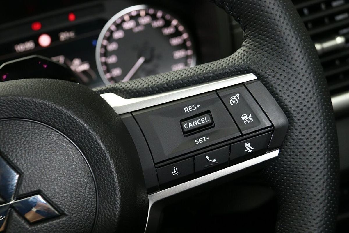 2025 Mitsubishi Triton GLS MV 4X4