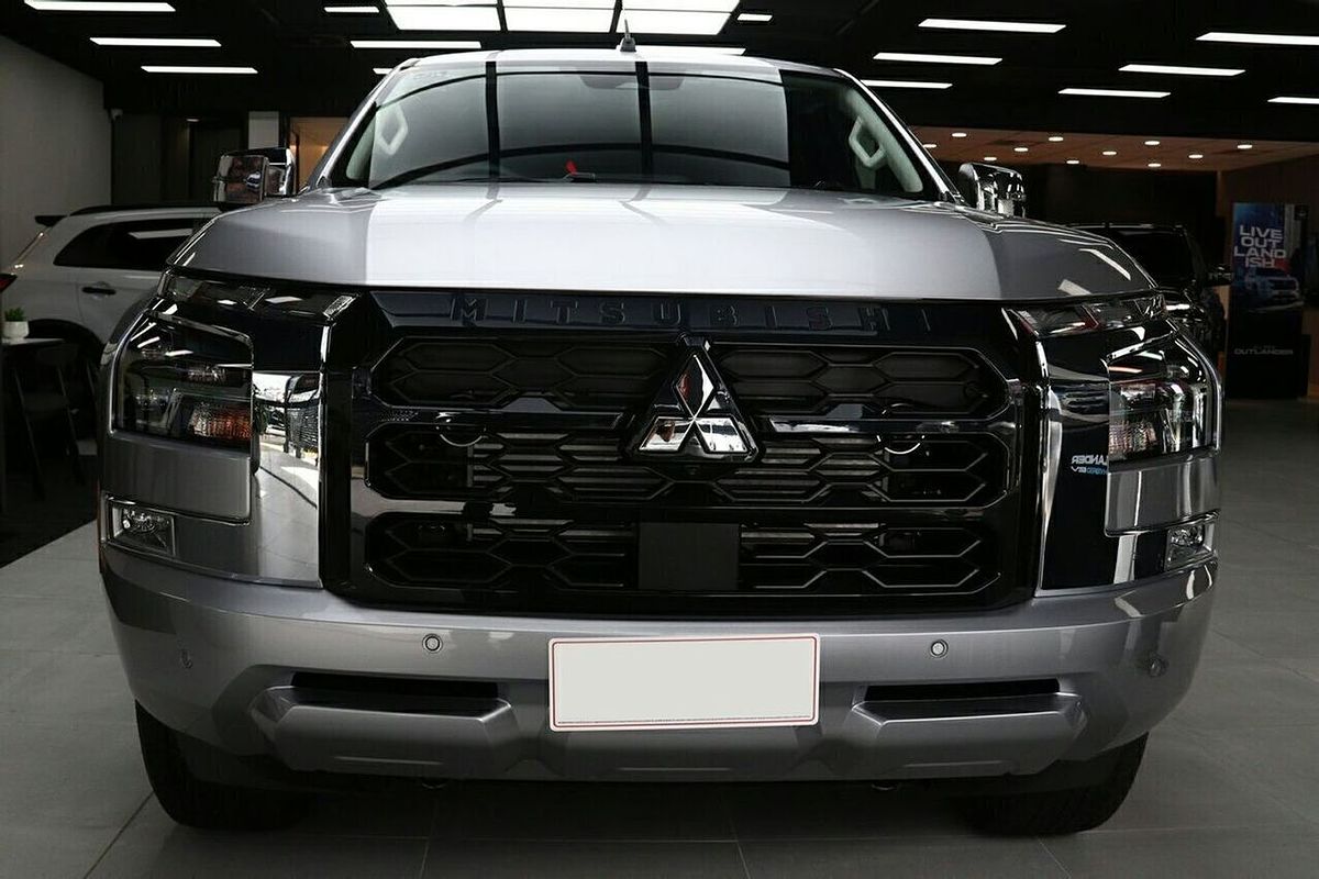 2025 Mitsubishi Triton GLS MV 4X4