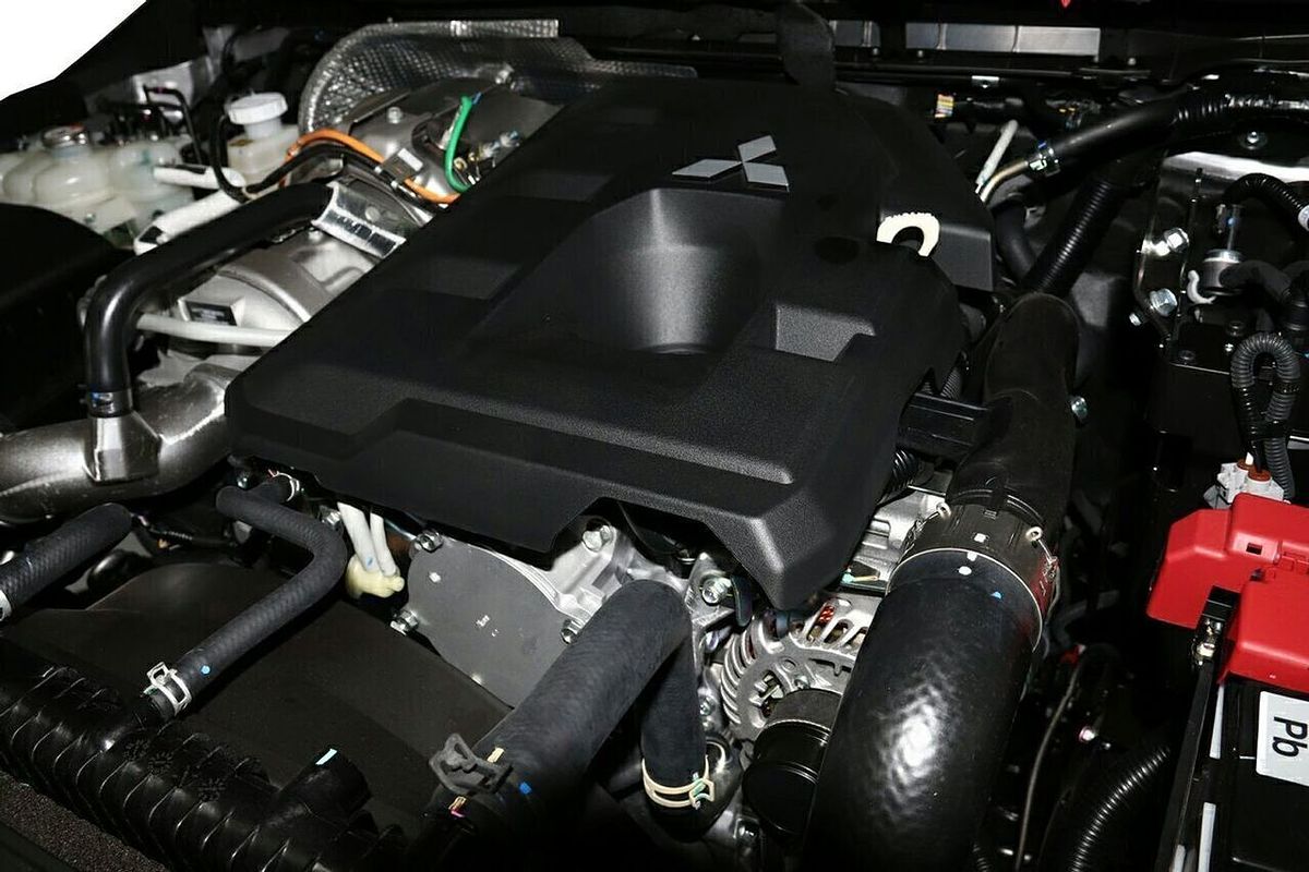 2025 Mitsubishi Triton GLS MV 4X4