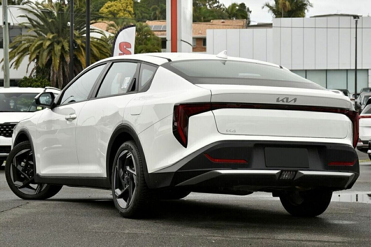 2025 Kia K4 Sport CL4m