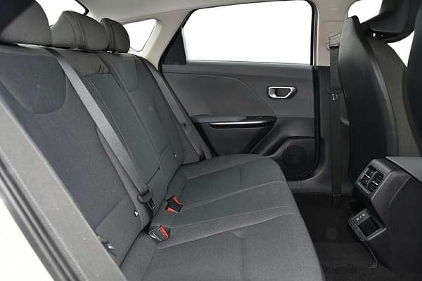 2025 Kia K4 Sport CL4m