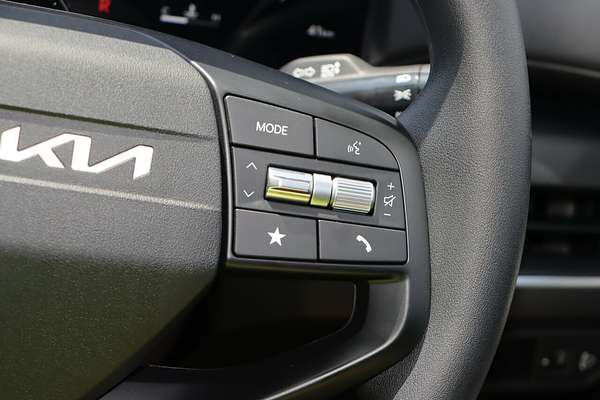 2025 Kia K4 Sport CL4m