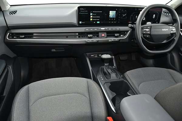 2025 Kia K4 Sport CL4m