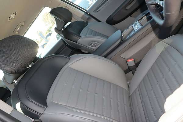 2025 Kia EV9 Earth MV