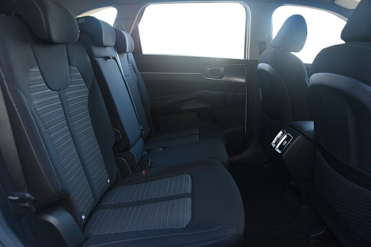 2025 Kia Sorento S MQ4 PE