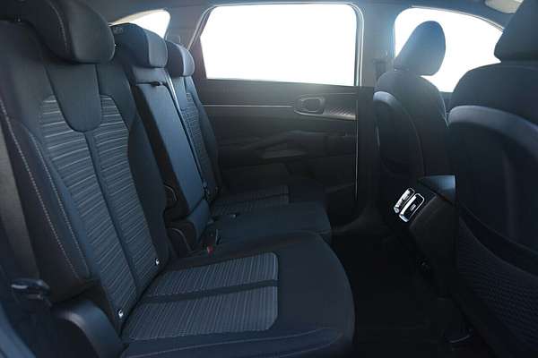 2025 Kia Sorento S MQ4 PE