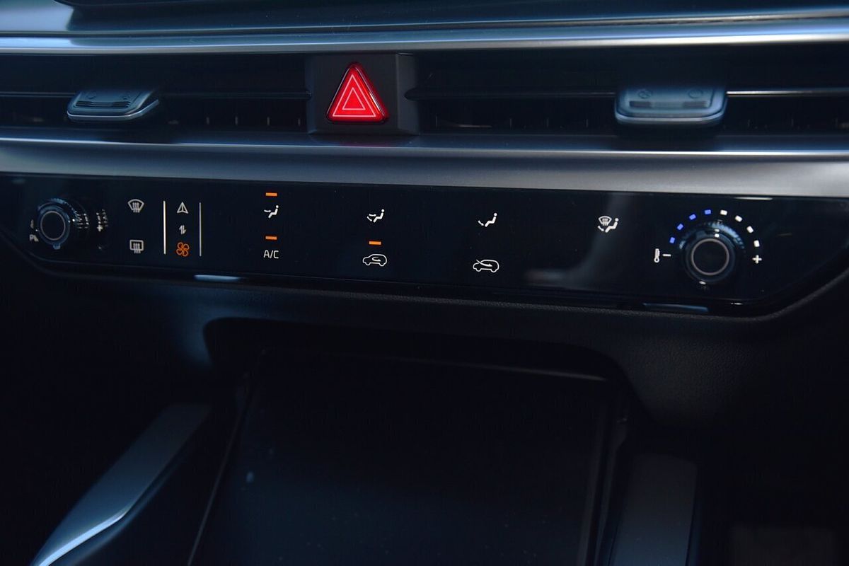 2025 Kia Sorento S MQ4 PE