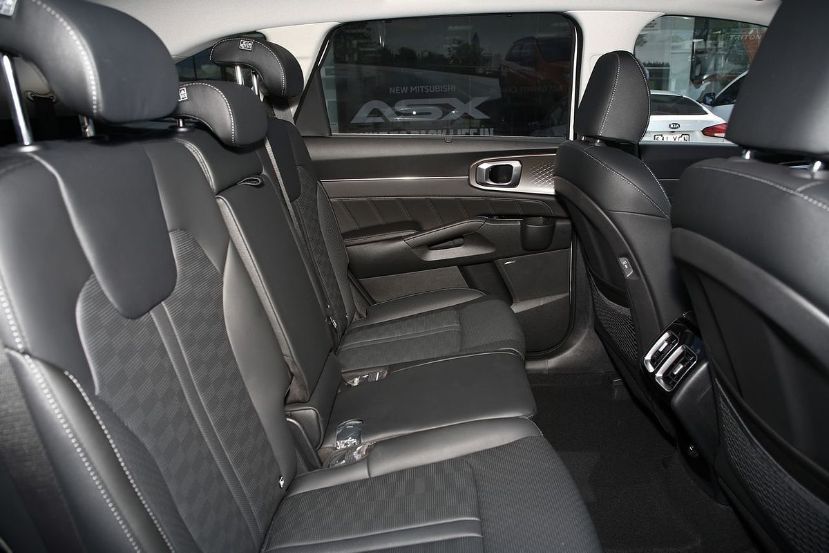 2025 Kia Sorento Sport+ MQ4 PE