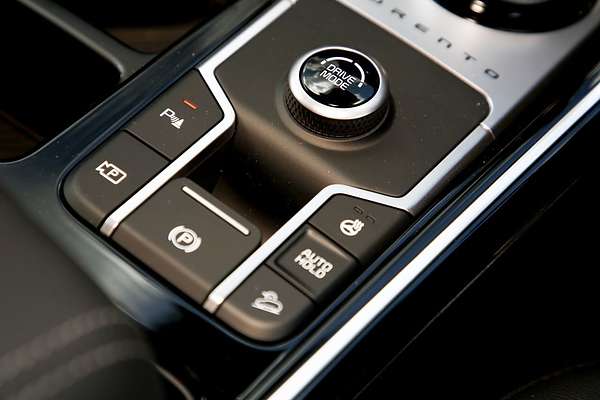 2025 Kia Sorento Sport+ MQ4 PE