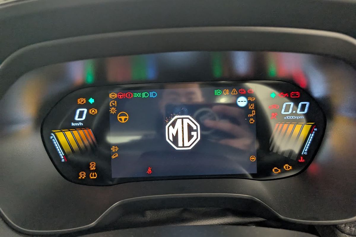 2025 MG ZS Excite Hybrid+ ZS32
