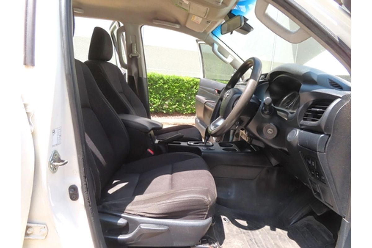 2021 Toyota Hilux SR GUN126R 4X4