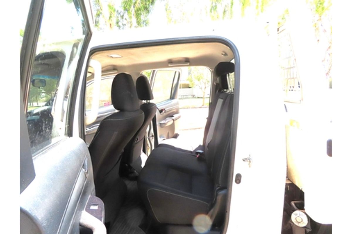 2021 Toyota Hilux SR GUN126R 4X4
