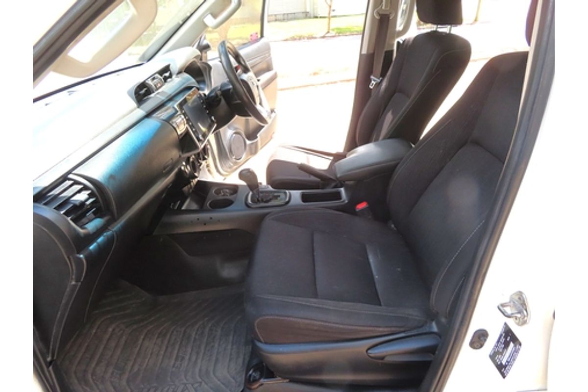 2021 Toyota Hilux SR GUN126R 4X4