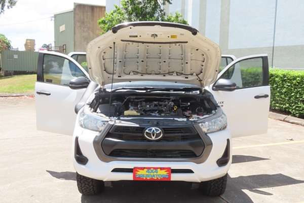 2021 Toyota Hilux SR GUN126R 4X4