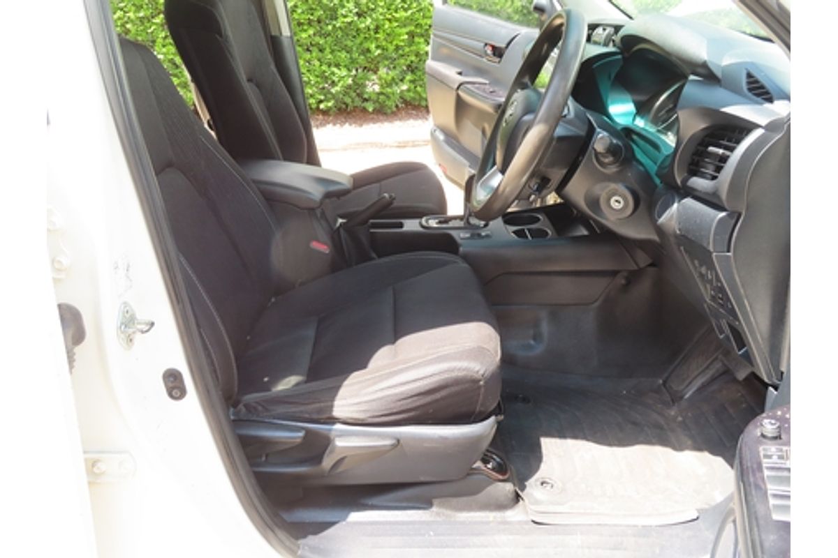 2021 Toyota Hilux SR GUN126R 4X4
