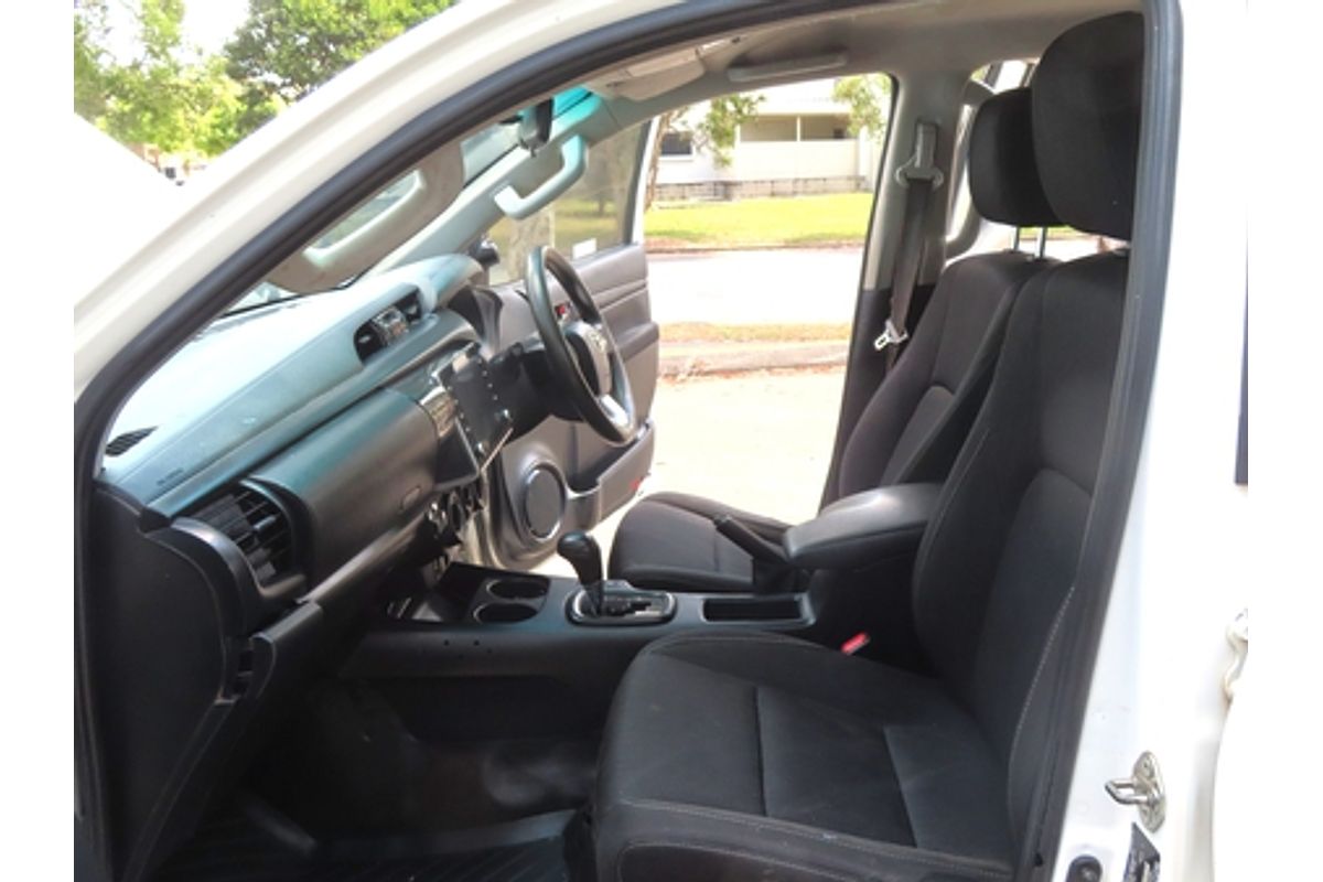 2021 Toyota Hilux SR GUN126R 4X4