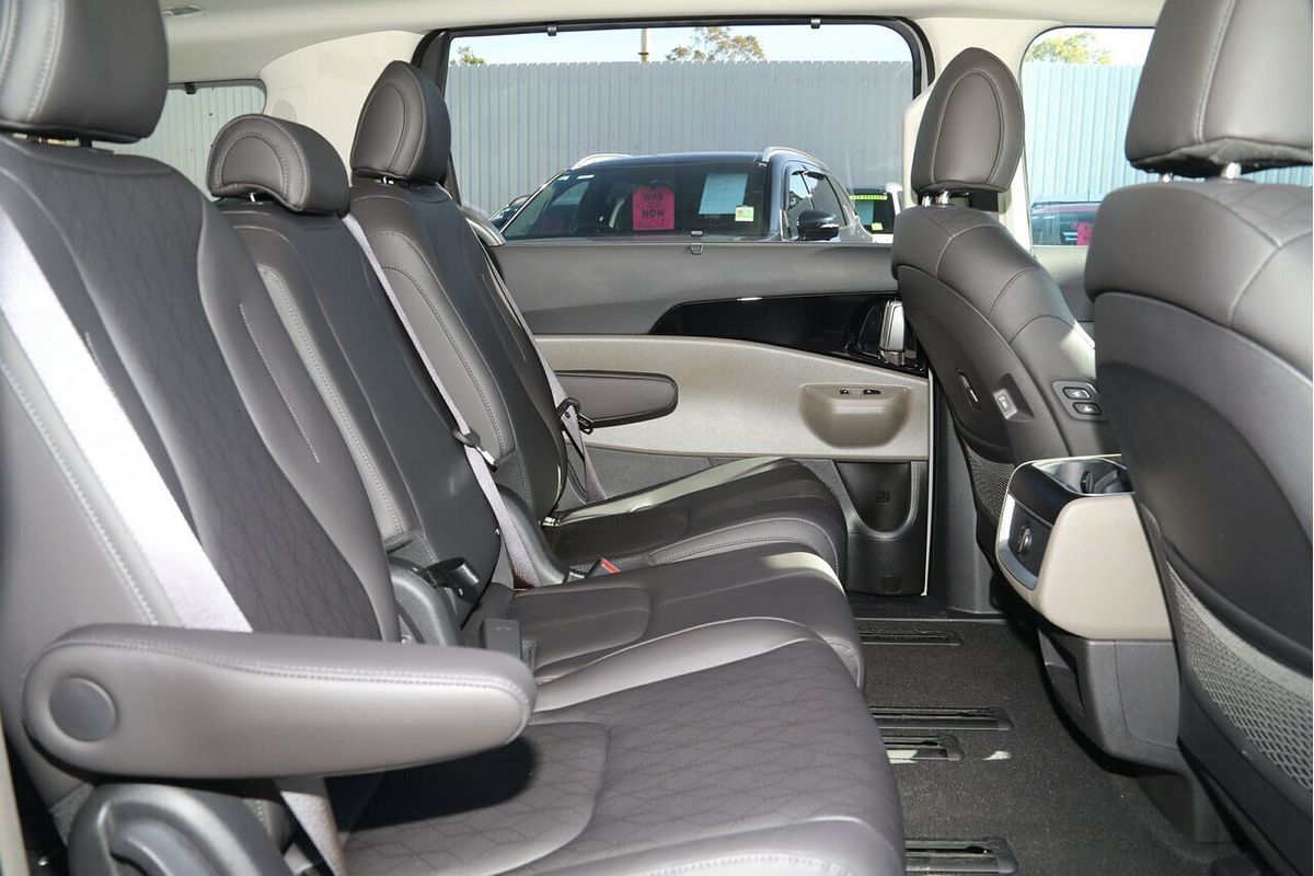 2025 Kia Carnival GT-Line KA4 PE