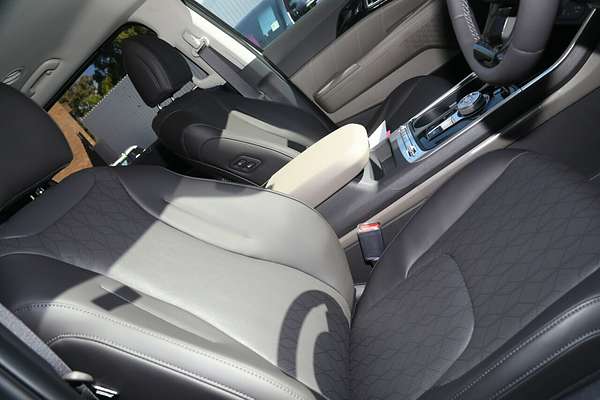 2025 Kia Carnival GT-Line KA4 PE