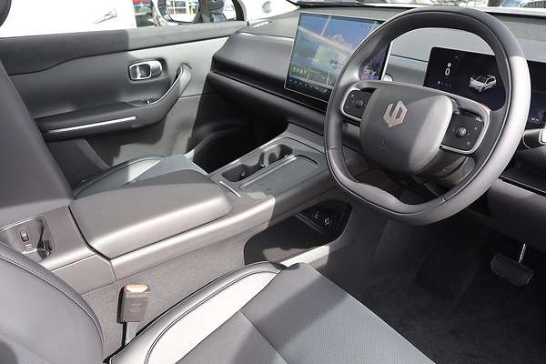 2025 Leapmotor C10 REEV Ultra Hybrid Design B11
