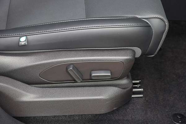 2025 Leapmotor C10 REEV Ultra Hybrid Design B11