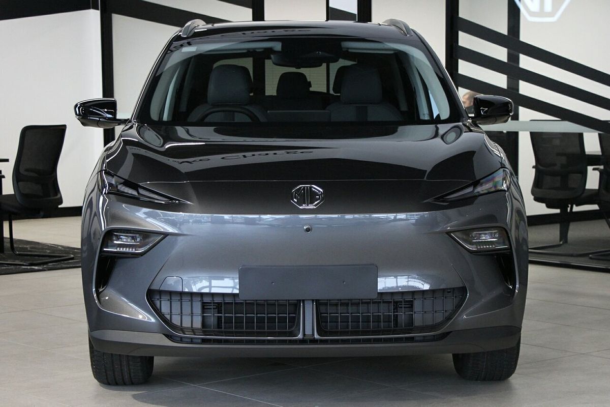 2025 MG MGS5 EV Essence 62 ZS3EM