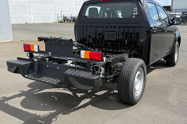 2025 Isuzu D-MAX SX 4X4