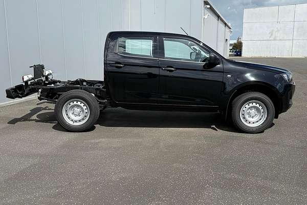 2025 Isuzu D-MAX SX 4X4