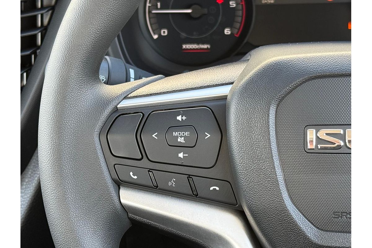 2025 Isuzu D-MAX SX 4X4