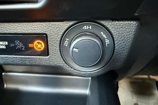 2025 Isuzu D-MAX SX 4X4