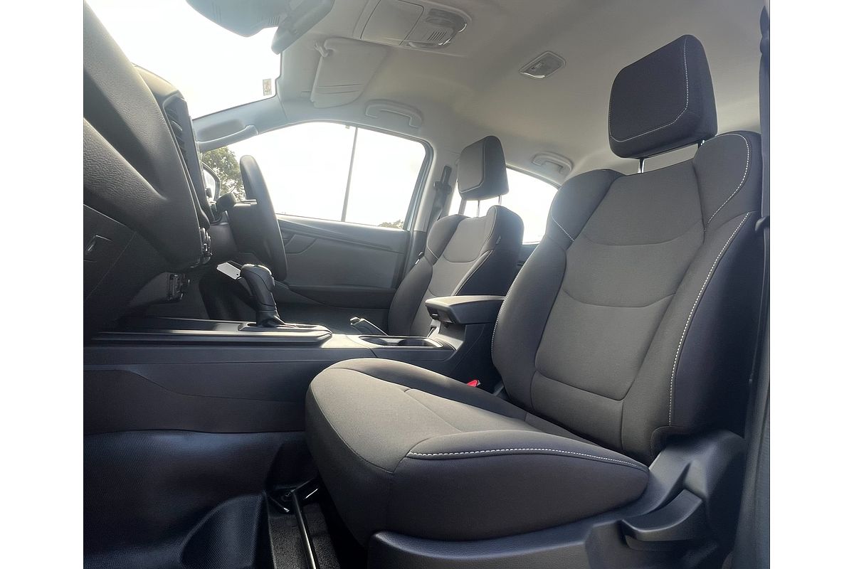 2025 Isuzu D-MAX SX High Ride Rear Wheel Drive