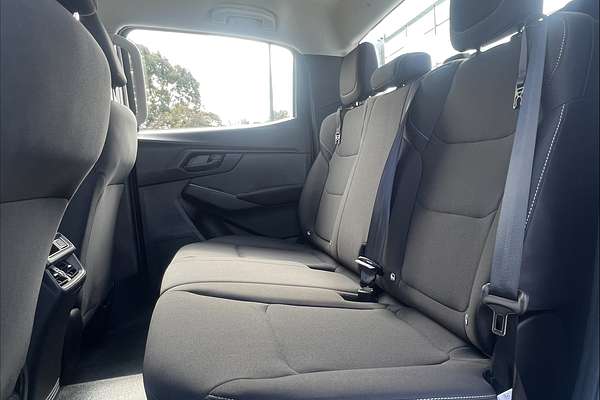 2025 Isuzu D-MAX SX High Ride Rear Wheel Drive