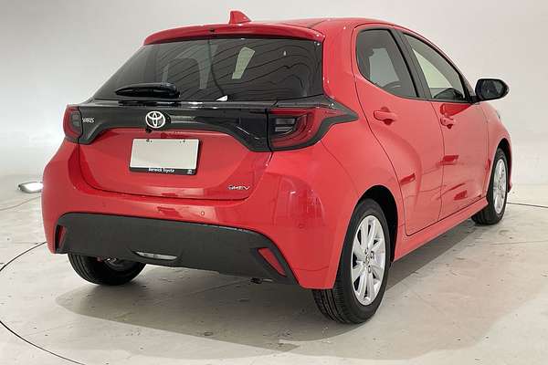 2024 Toyota Yaris SX Hybrid MXPH10R