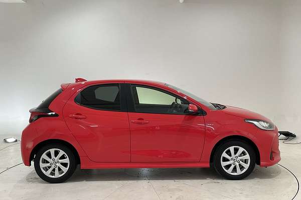 2024 Toyota Yaris SX Hybrid MXPH10R