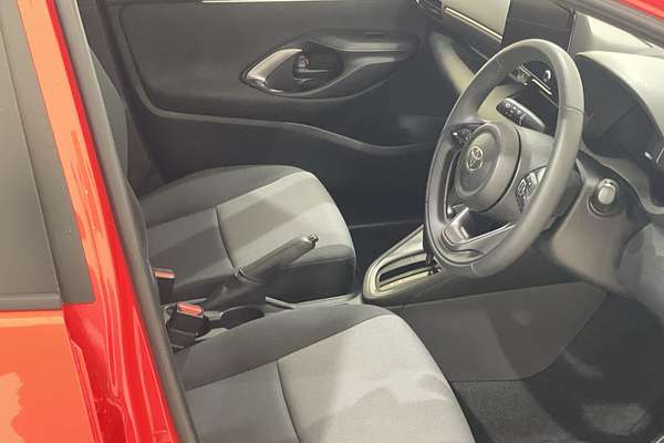 2024 Toyota Yaris SX Hybrid MXPH10R