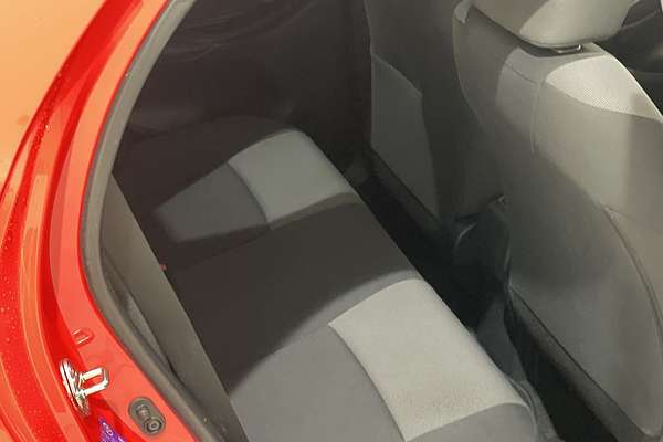 2024 Toyota Yaris SX Hybrid MXPH10R