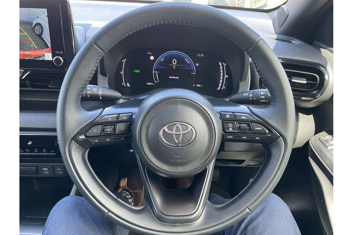2024 Toyota Yaris SX Hybrid MXPH10R
