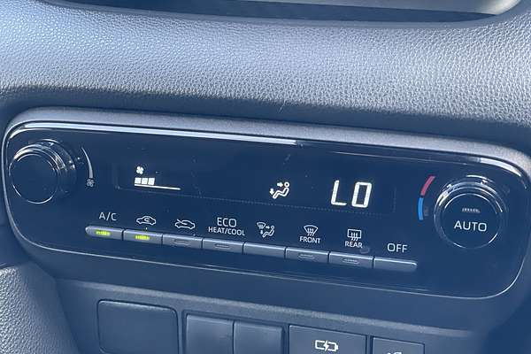 2024 Toyota Yaris SX Hybrid MXPH10R
