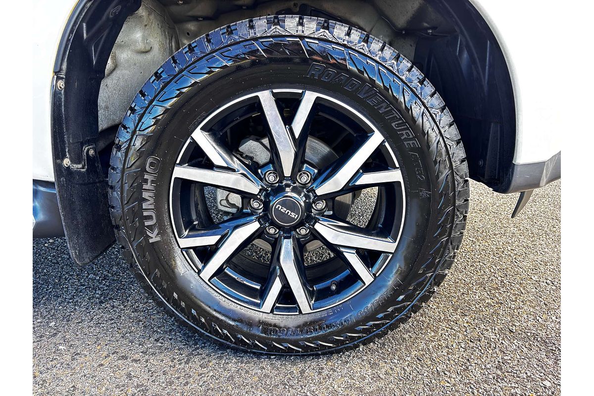 2019 Isuzu MU-X LS-T