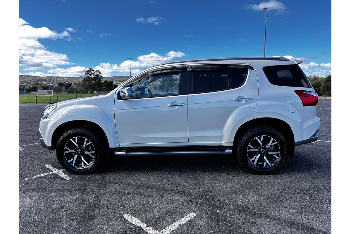 2019 Isuzu MU-X LS-T
