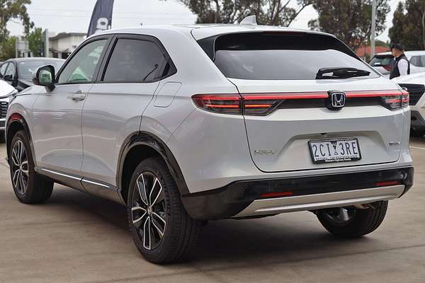 2025 Honda HR-V e:HEV X