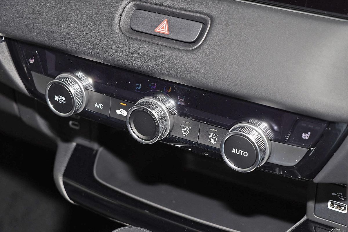 2025 Honda HR-V e:HEV X