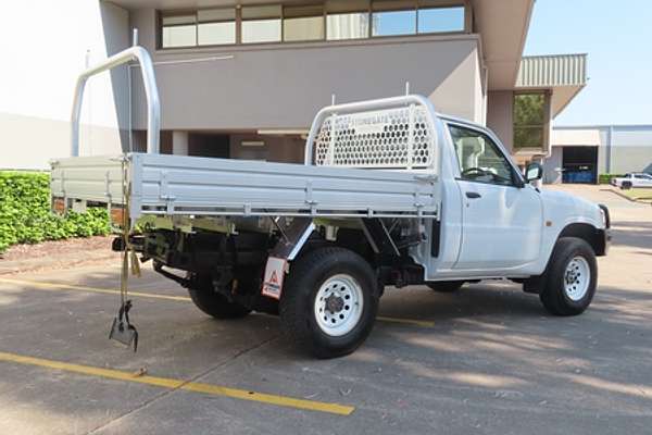 2001 Nissan Patrol DX GU 4X4