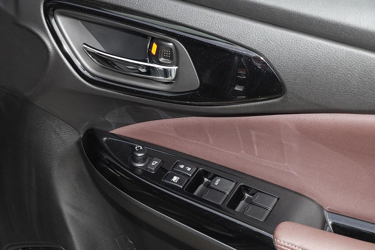 2025 Suzuki Fronx Hybrid KW