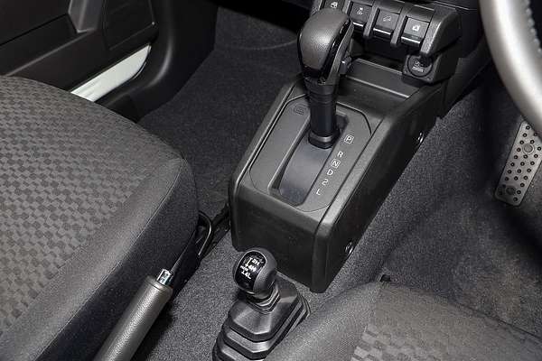 2025 Suzuki Jimny GLX GJ