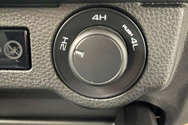 2025 Isuzu D-MAX X-RIDER 4X4