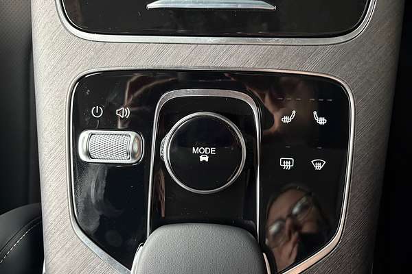 2025 Jaecoo J8 Track